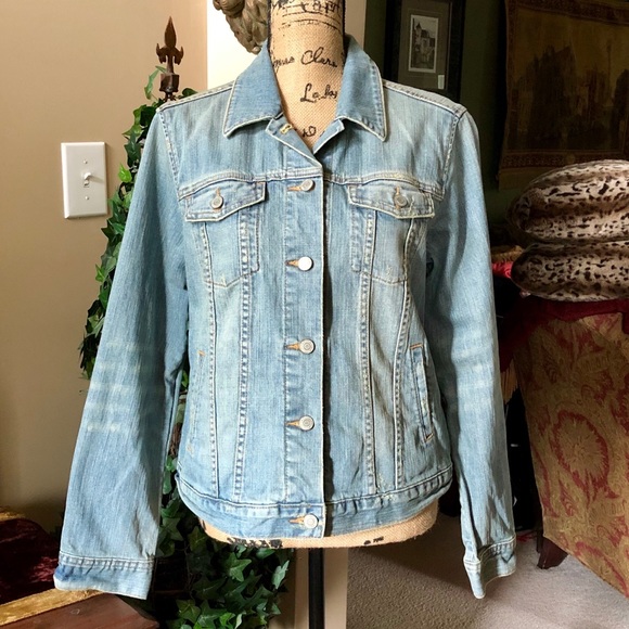 gap 1969 jean jacket